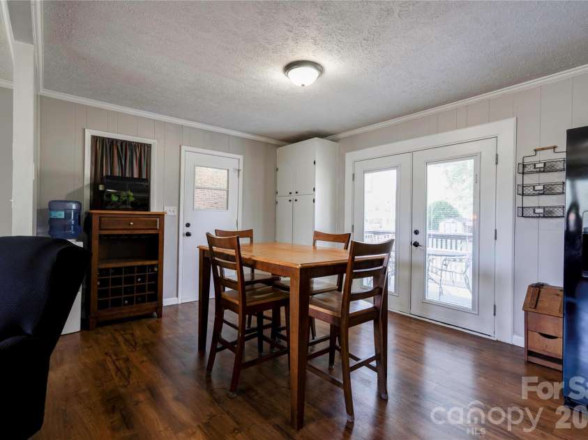 111 Dyer Drive, Shelby, NC 28152.  MLS# CAR4369783, YatesRealty ID 14007. Dining Room
