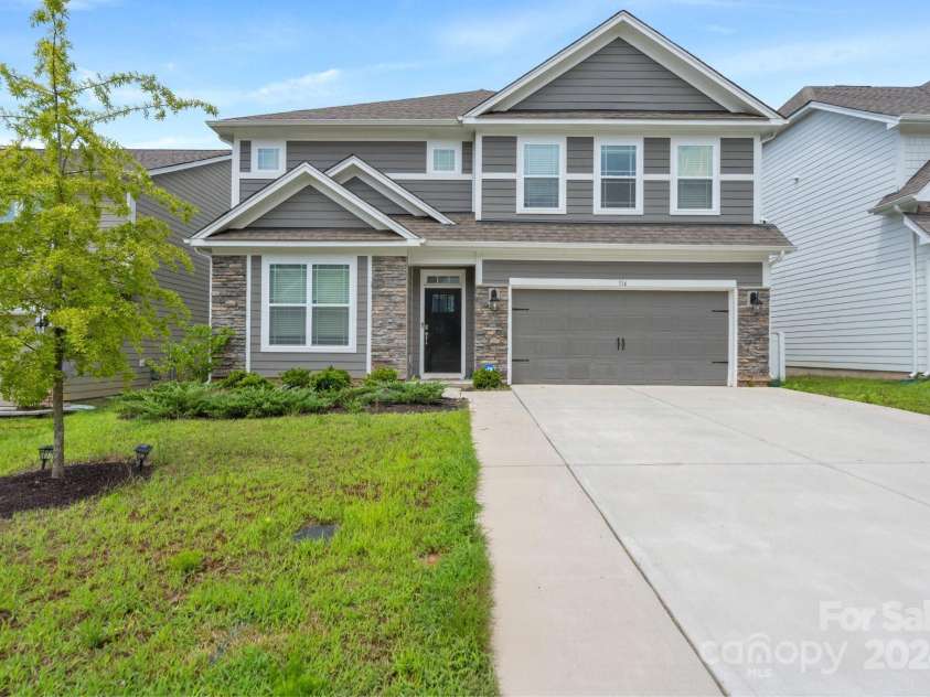 116 Hornbeam Lane, Mooresville, NC 28117.  MLS# CAR4161941, YatesRealty ID 14008. 