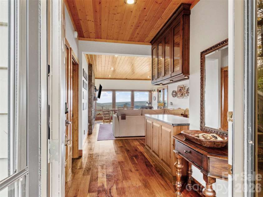 80 Slickrock Road, Burnsville, NC 28714.  MLS# CAR4310307, YatesRealty ID 14008. 