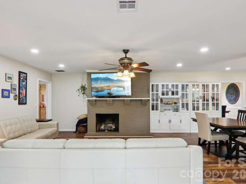 221 Huntley Street, Spindale, NC 28160.  MLS# CAR4366655, YatesRealty ID 14009. 