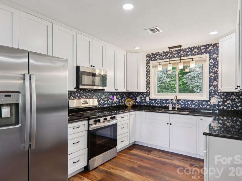 221 Huntley Street, Spindale, NC 28160.  MLS# CAR4366655, YatesRealty ID 14009. 