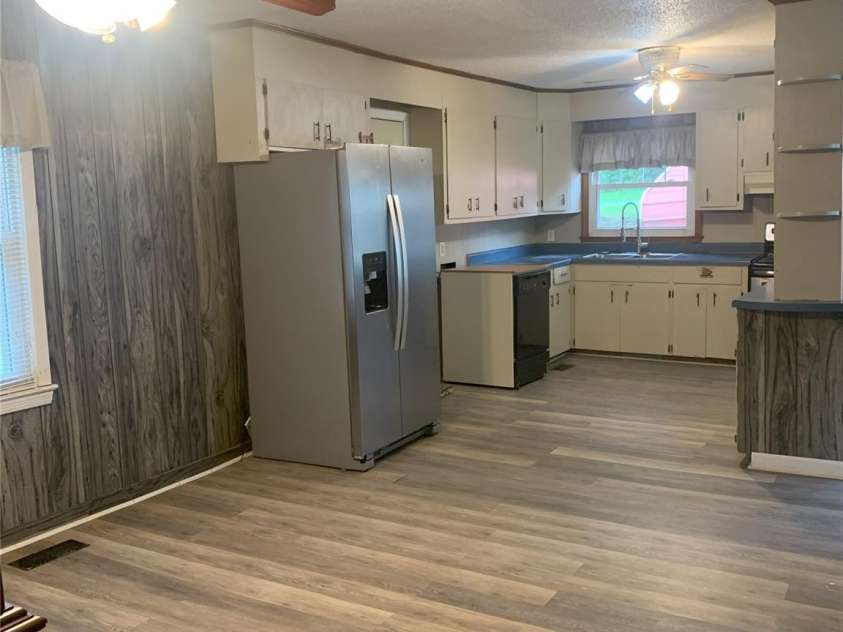 304 Miller Street, Jefferson, SC 29718.  MLS# CAR4259978, YatesRealty ID 14010. 