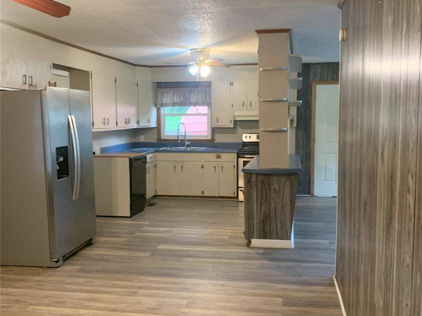 304 Miller Street, Jefferson, SC 29718.  MLS# CAR4259978, YatesRealty ID 14010. 