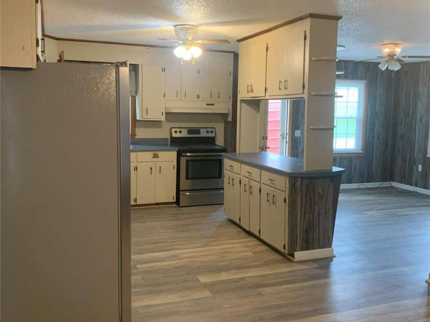 304 Miller Street, Jefferson, SC 29718.  MLS# CAR4259978, YatesRealty ID 14010. 