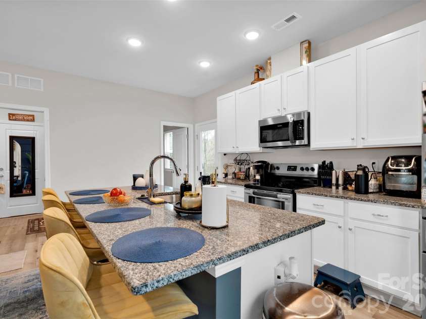 4301 Grove Street, Charlotte, NC 28269.  MLS# CAR4360431, YatesRealty ID 14010. 