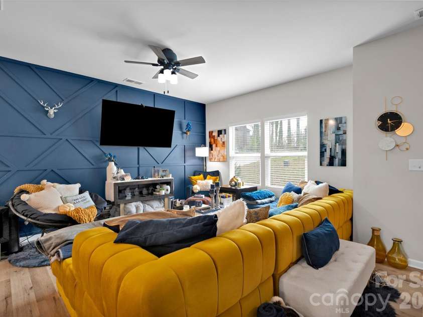 4301 Grove Street, Charlotte, NC 28269.  MLS# CAR4360431, YatesRealty ID 14010. 