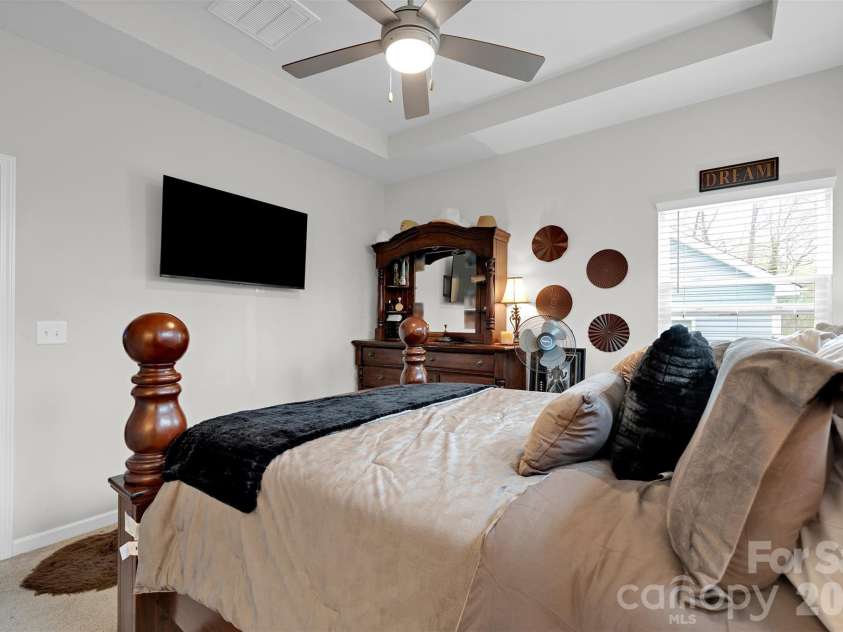 4301 Grove Street, Charlotte, NC 28269.  MLS# CAR4360431, YatesRealty ID 14010. 