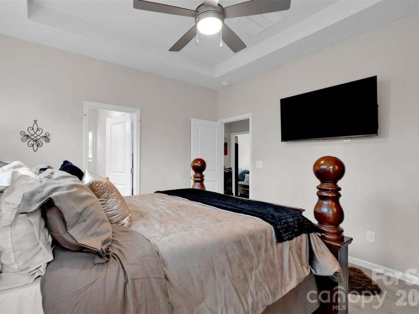 4301 Grove Street, Charlotte, NC 28269.  MLS# CAR4360431, YatesRealty ID 14010. 