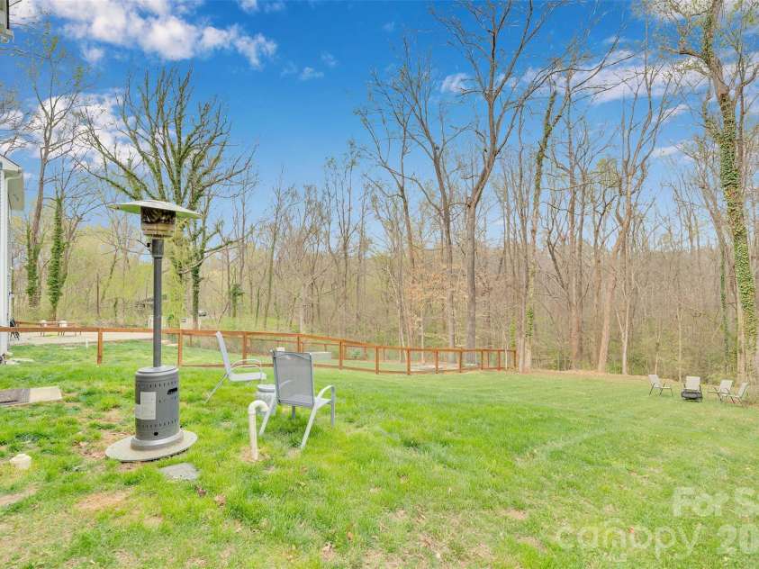 4301 Grove Street, Charlotte, NC 28269.  MLS# CAR4360431, YatesRealty ID 14010. 