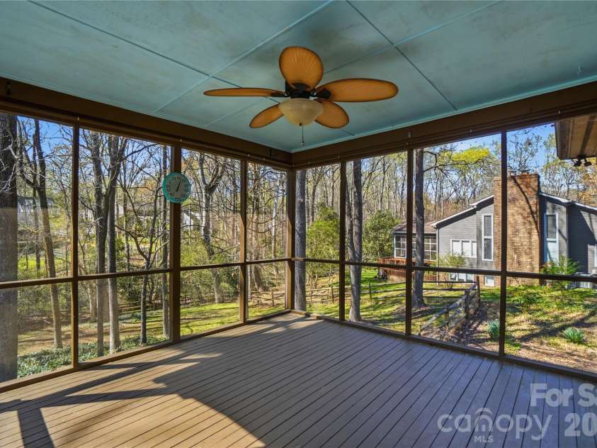 534 Aldeborough Lane, Charlotte, NC 28270.  MLS# CAR4356427, YatesRealty ID 14010. 