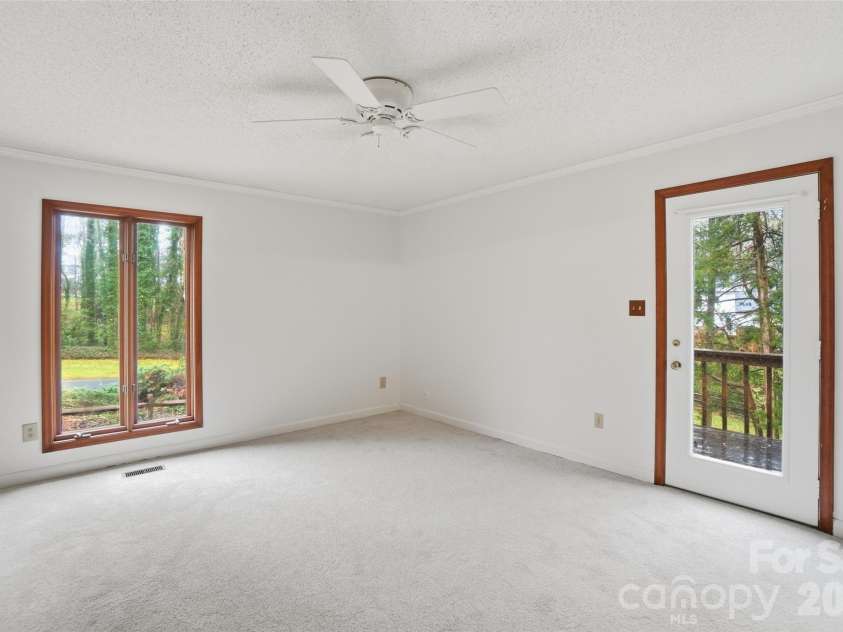 534 Aldeborough Lane, Charlotte, NC 28270.  MLS# CAR4356427, YatesRealty ID 14010. Primart bedroom