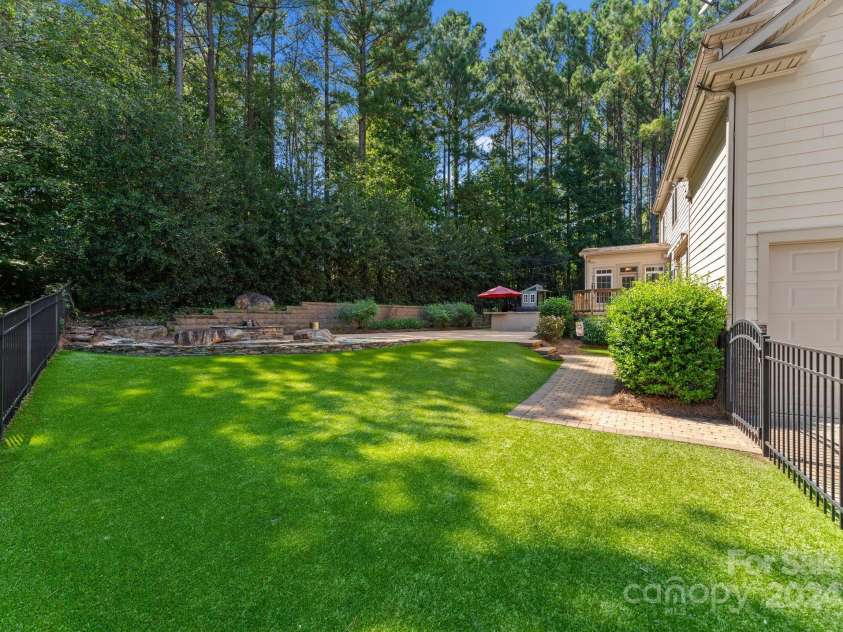 124 Streamwood Road, Troutman, NC 28166.  MLS# CAR4177890, YatesRealty ID 14011. 