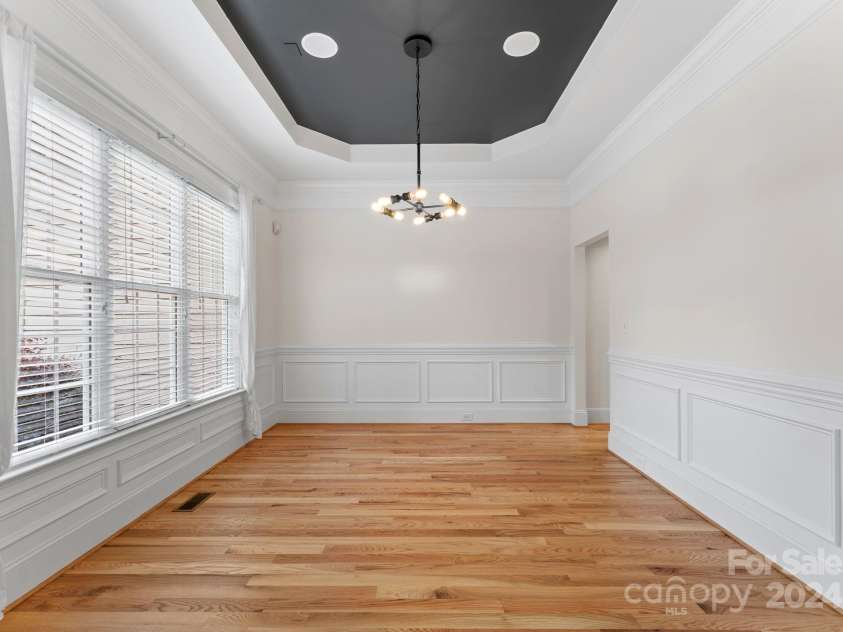 124 Streamwood Road, Troutman, NC 28166.  MLS# CAR4177890, YatesRealty ID 14011. 