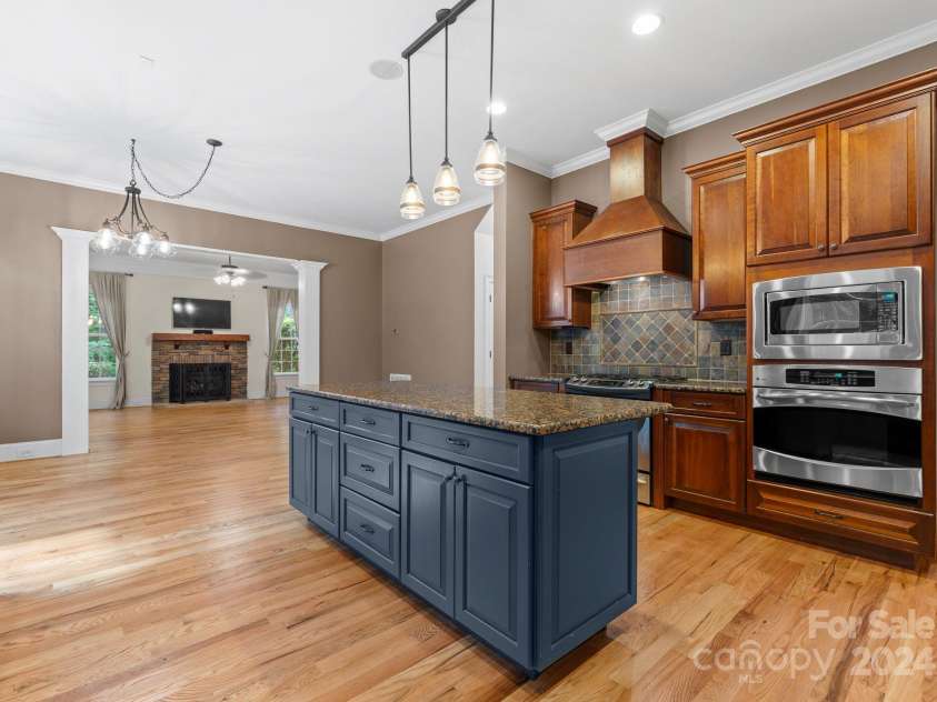 124 Streamwood Road, Troutman, NC 28166.  MLS# CAR4177890, YatesRealty ID 14011. 