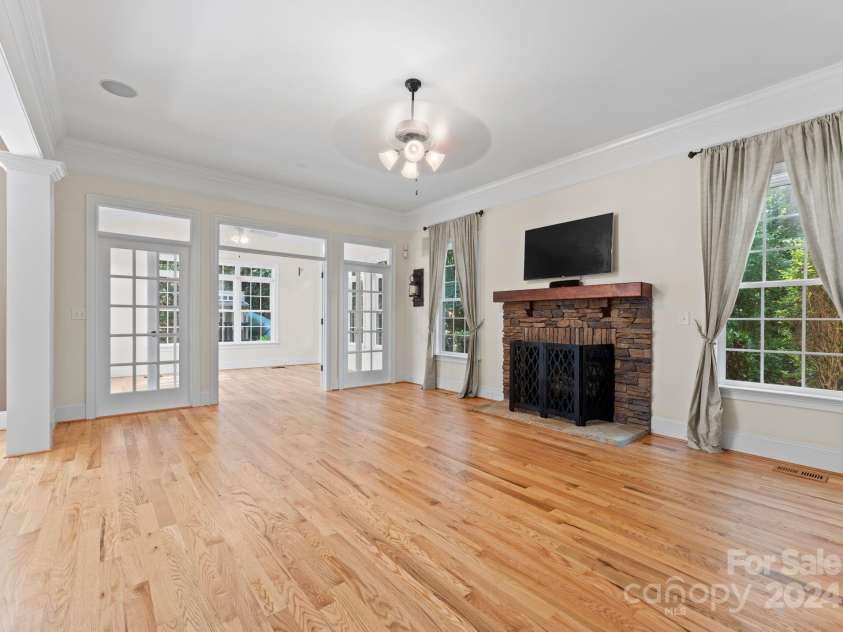 124 Streamwood Road, Troutman, NC 28166.  MLS# CAR4177890, YatesRealty ID 14011. 