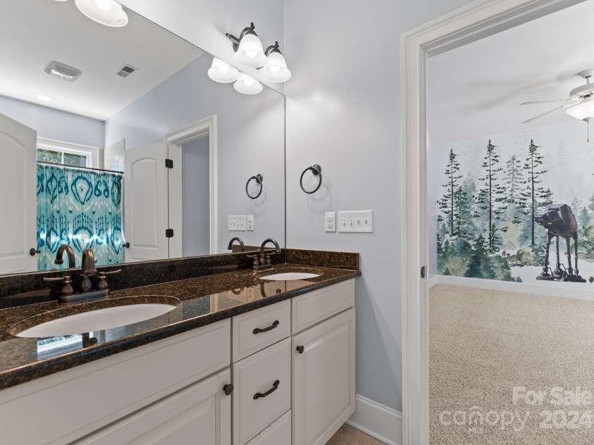 124 Streamwood Road, Troutman, NC 28166.  MLS# CAR4177890, YatesRealty ID 14011. 