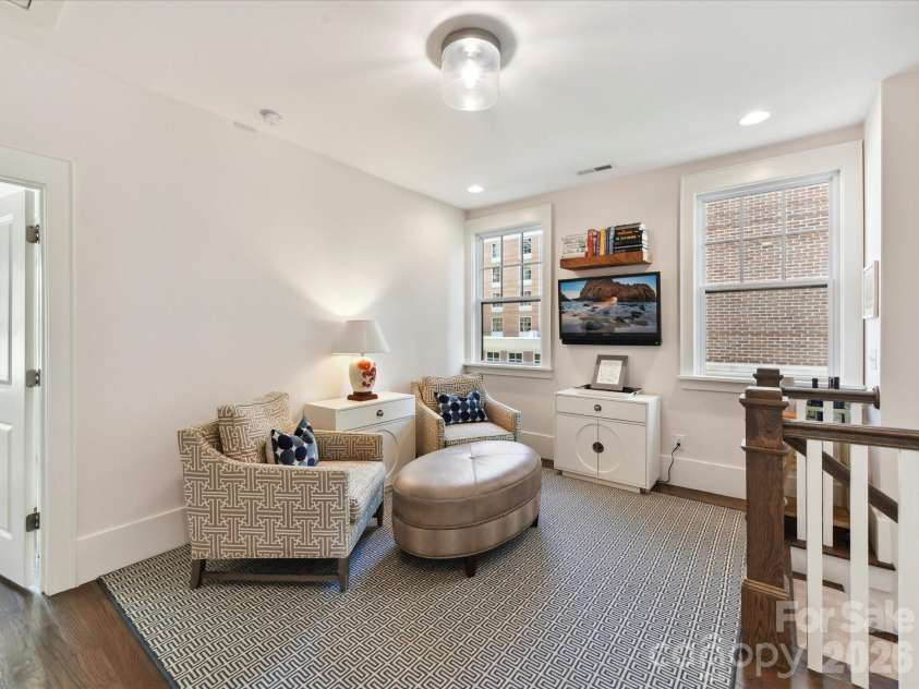 6531 Hazelton Drive, Charlotte, NC 28210.  MLS# CAR4365129, YatesRealty ID 14011. 
