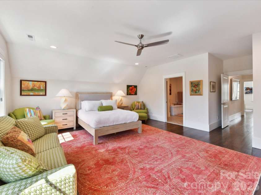 6531 Hazelton Drive, Charlotte, NC 28210.  MLS# CAR4365129, YatesRealty ID 14011. 