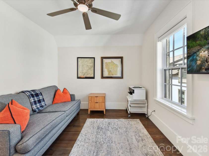 6531 Hazelton Drive, Charlotte, NC 28210.  MLS# CAR4365129, YatesRealty ID 14011. 
