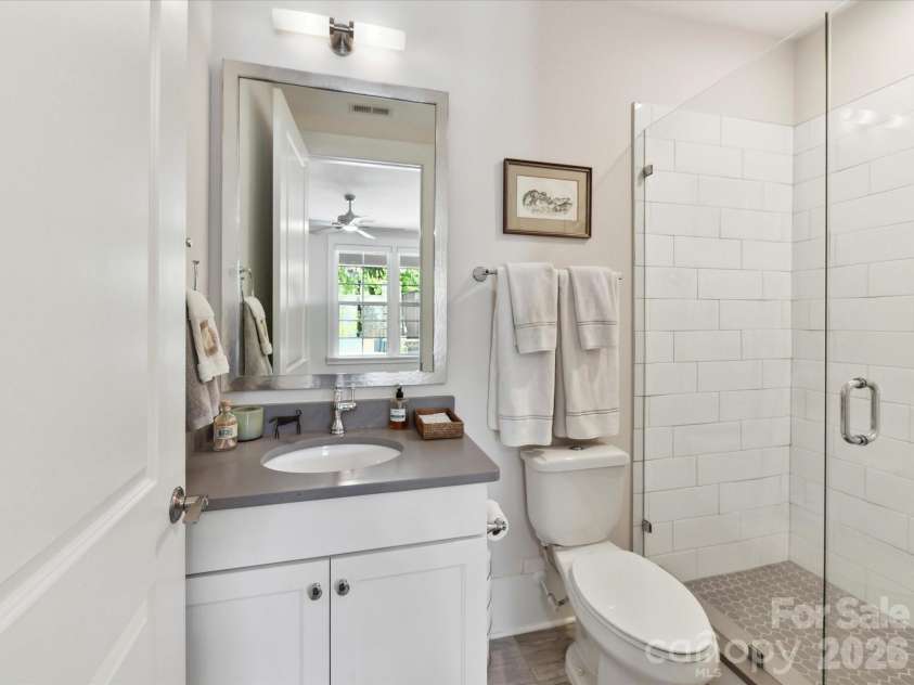 6531 Hazelton Drive, Charlotte, NC 28210.  MLS# CAR4365129, YatesRealty ID 14011. 