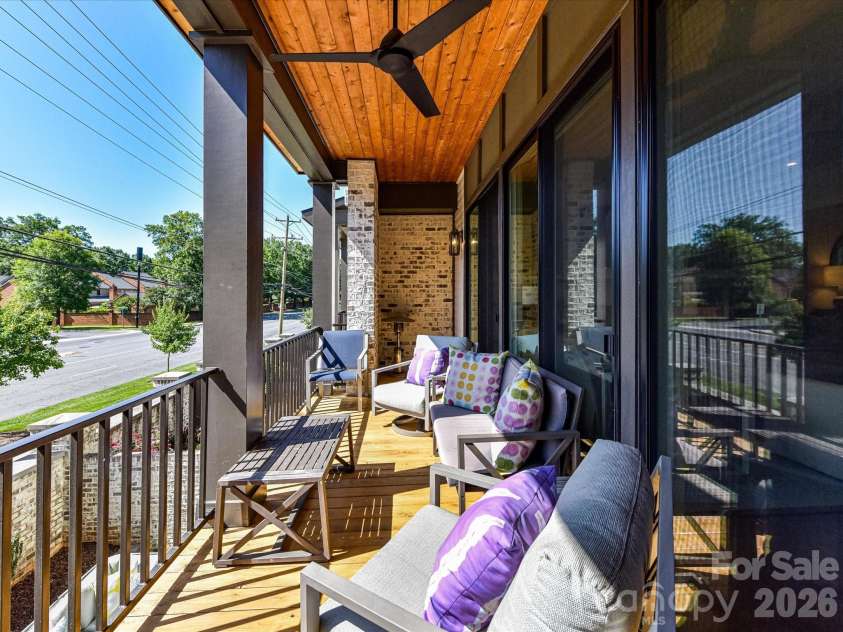 6531 Hazelton Drive, Charlotte, NC 28210.  MLS# CAR4365129, YatesRealty ID 14011. 