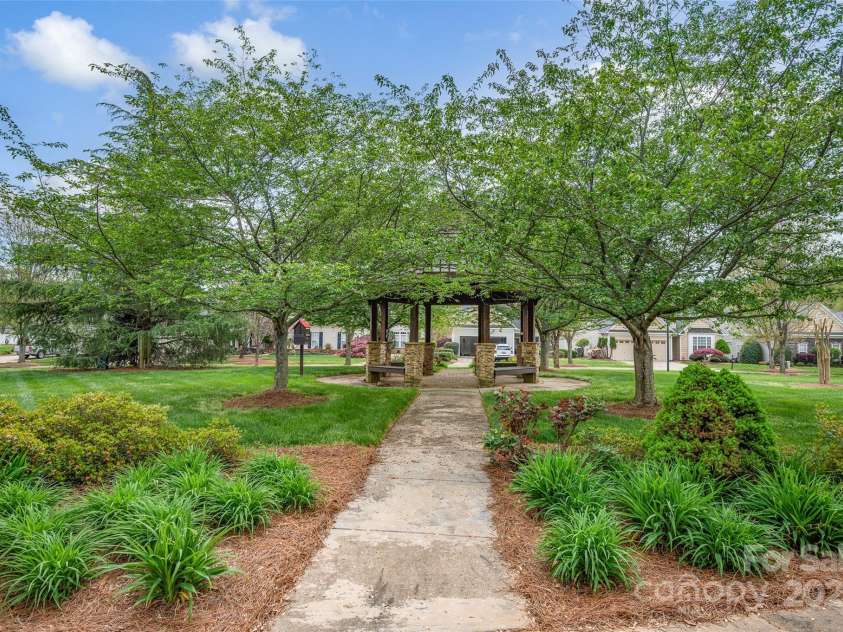 141 Ivy Creek Lane, Mooresville, NC 28115.  MLS# CAR4246190, YatesRealty ID 14012. Another view of the common area and gazebo