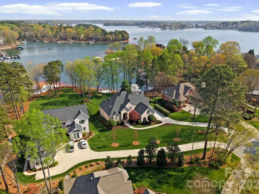3953 Lake Spring Cove Court, Denver, NC 28037.  MLS# CAR4361573, YatesRealty ID 14012. 