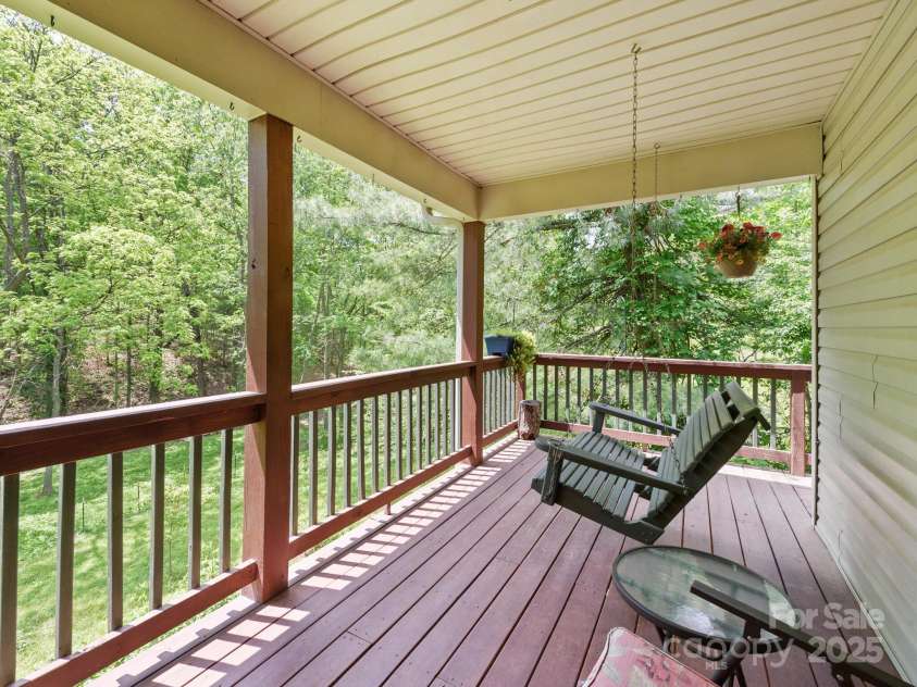 53 Hawkins Drive, Leicester, NC 28748.  MLS# CAR4259431, YatesRealty ID 14013. 