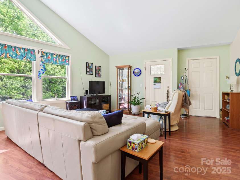 53 Hawkins Drive, Leicester, NC 28748.  MLS# CAR4259431, YatesRealty ID 14013. 