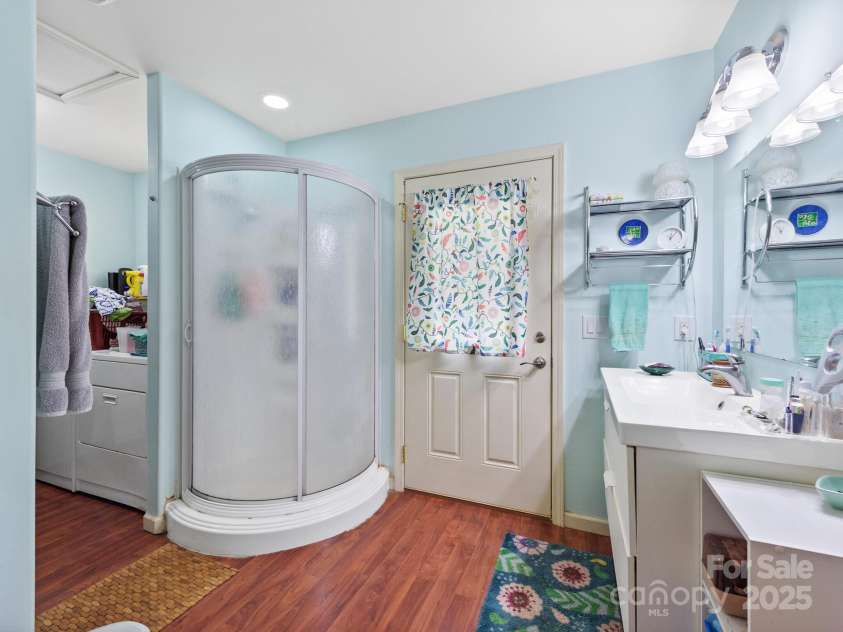 53 Hawkins Drive, Leicester, NC 28748.  MLS# CAR4259431, YatesRealty ID 14013. 