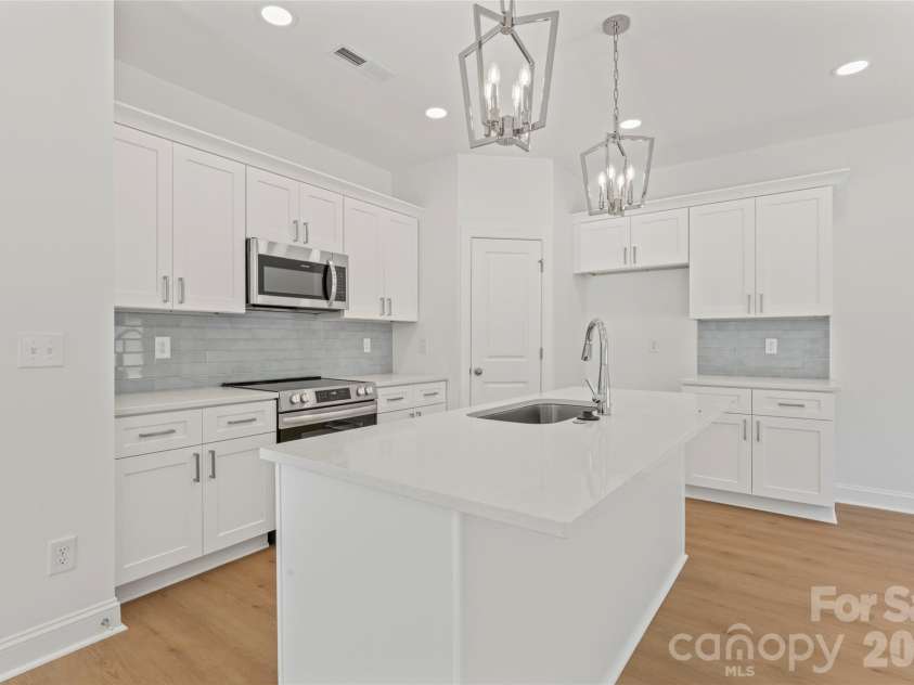757 Mockingbird Road, Albemarle, NC 28001.  MLS# CAR4305298, YatesRealty ID 14013. 