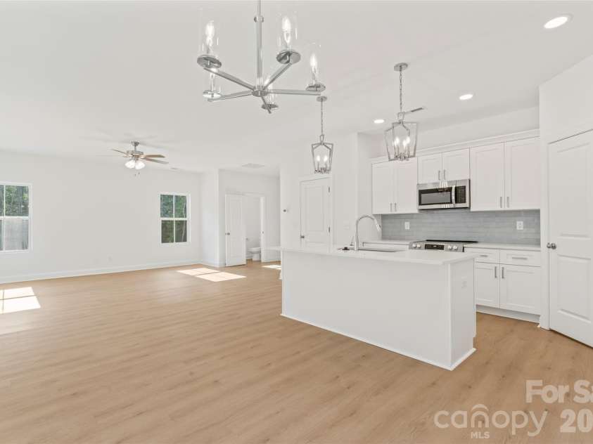 757 Mockingbird Road, Albemarle, NC 28001.  MLS# CAR4305298, YatesRealty ID 14013. 