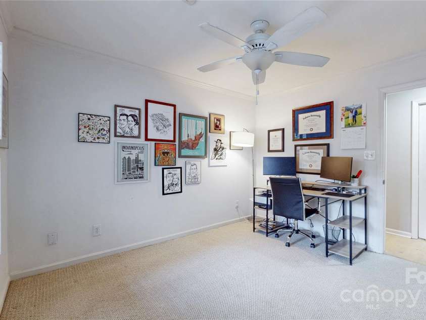 2715 Selwyn Avenue, Charlotte, NC 28209.  MLS# CAR4256844, YatesRealty ID 14014. 