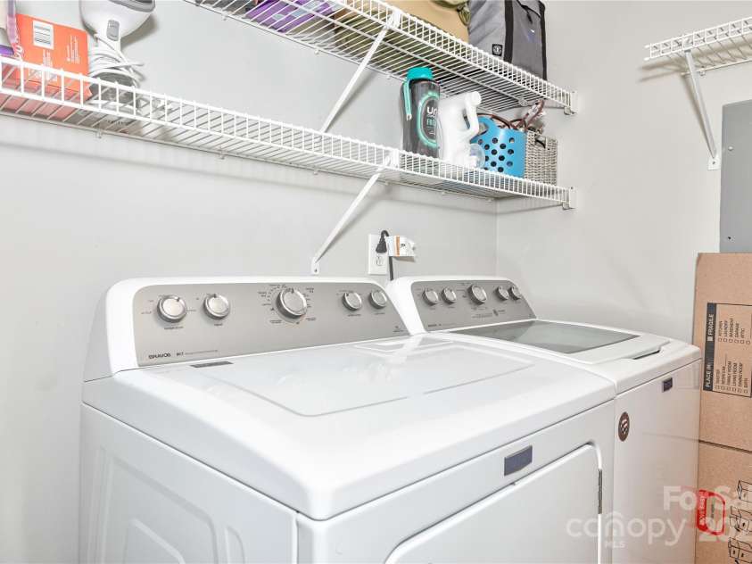 2715 Selwyn Avenue, Charlotte, NC 28209.  MLS# CAR4256844, YatesRealty ID 14014. 