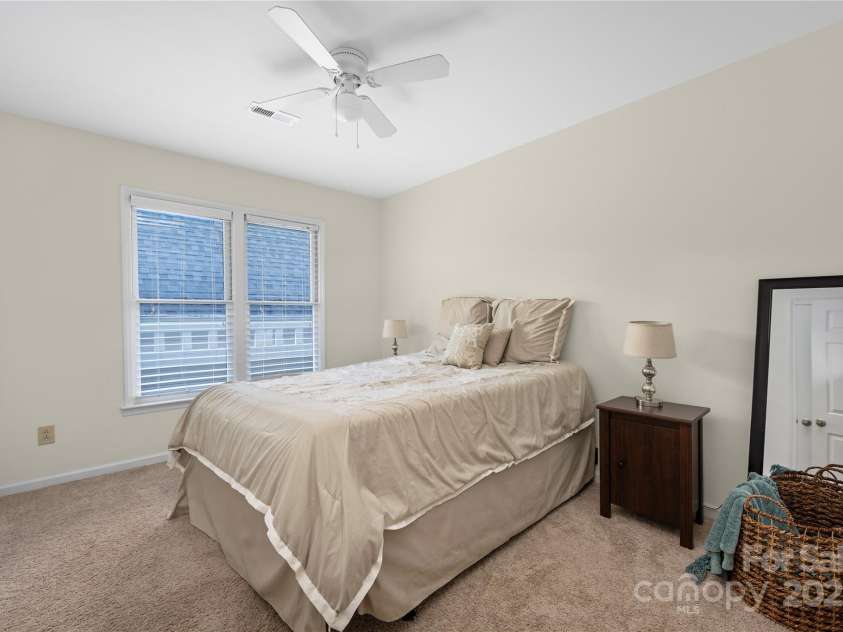 2715 Selwyn Avenue, Charlotte, NC 28209.  MLS# CAR4315408, YatesRealty ID 14014. 