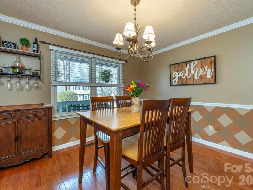 46 Foxberry Drive, Arden, NC 28704.  MLS# CAR4341597, YatesRealty ID 14016. 