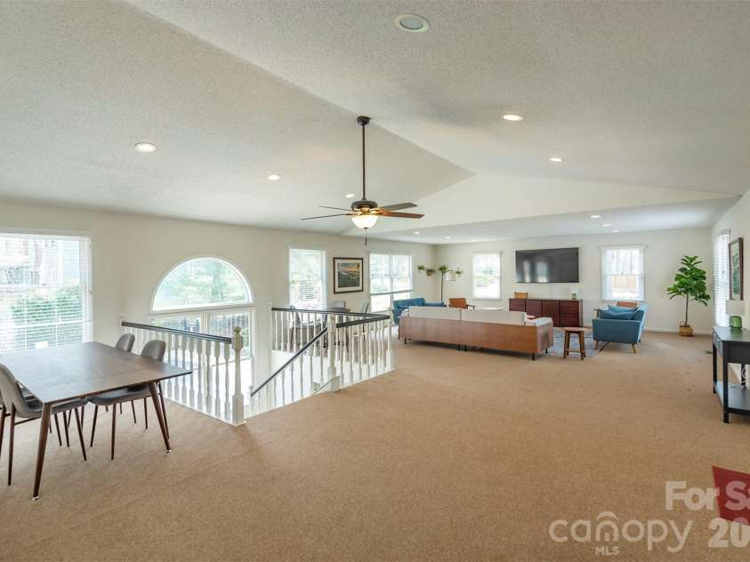46 Foxberry Drive, Arden, NC 28704.  MLS# CAR4341597, YatesRealty ID 14016. 