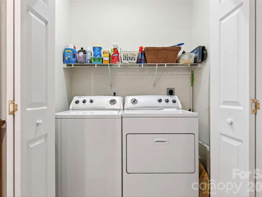 182 Baby Fox Drive, Marion, NC 28752.  MLS# CAR4359014, YatesRealty ID 14017. Laundry on main level