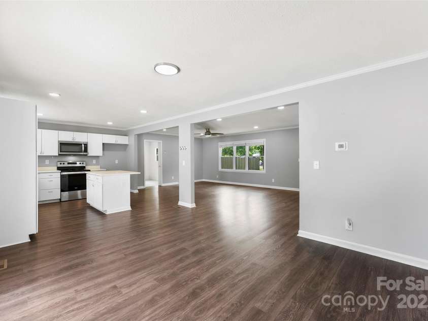 228 Tot Dellinger Road, Cherryville, NC 28021.  MLS# CAR4227724, YatesRealty ID 14018. 