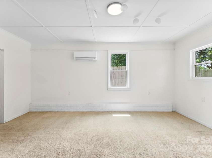 228 Tot Dellinger Road, Cherryville, NC 28021.  MLS# CAR4227724, YatesRealty ID 14018. 