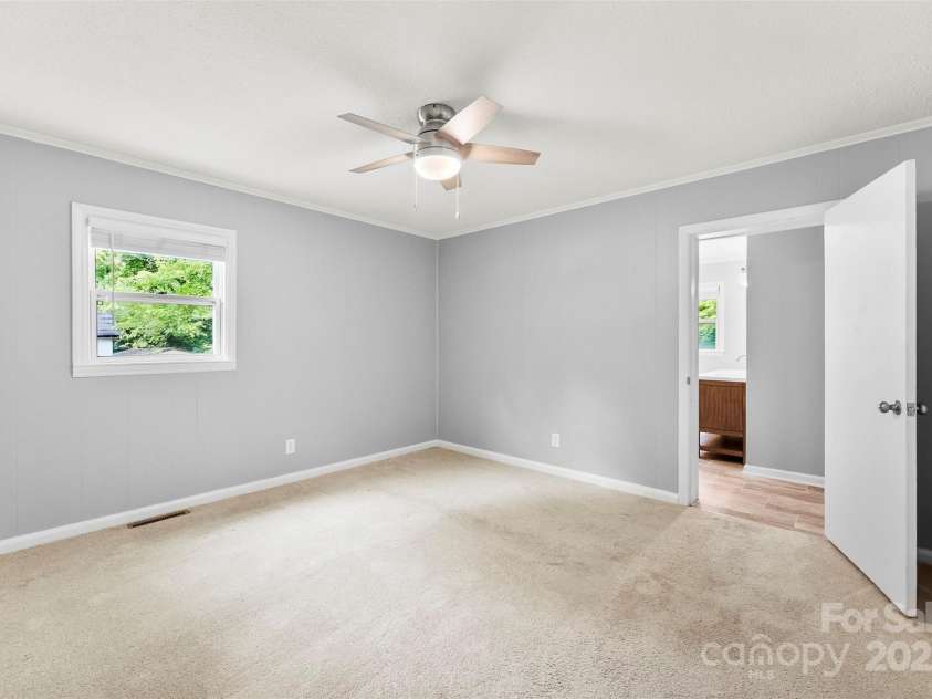 228 Tot Dellinger Road, Cherryville, NC 28021.  MLS# CAR4227724, YatesRealty ID 14018. 