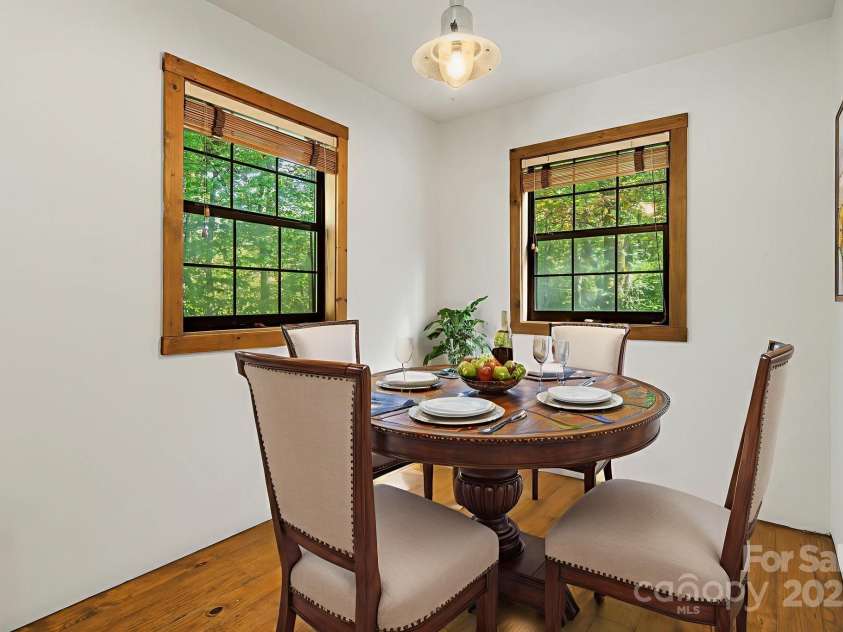 206 Willow Lane, Rosman, NC 28772.  MLS# CAR4290830, YatesRealty ID 1402. Room is virtually staged