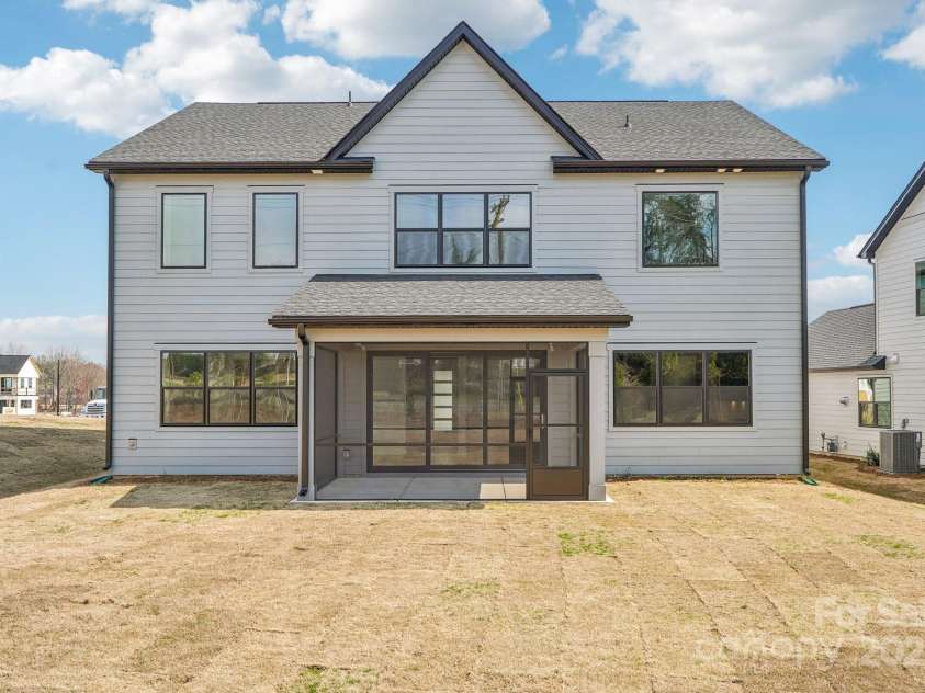 604 Hyder Trail, Tega Cay, SC 29708.  MLS# CAR4214719, YatesRealty ID 1402. Rear Yard