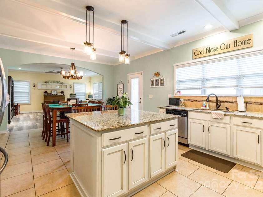 1147 Wagner Avenue, Fort Mill, SC 29715.  MLS# CAR4214036, YatesRealty ID 14020. 