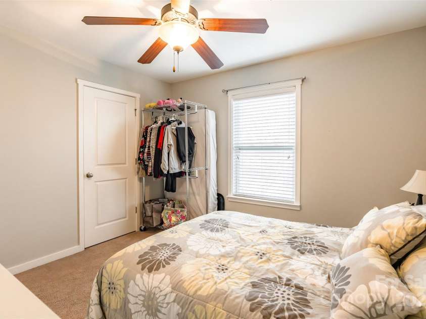 1147 Wagner Avenue, Fort Mill, SC 29715.  MLS# CAR4214036, YatesRealty ID 14020. 