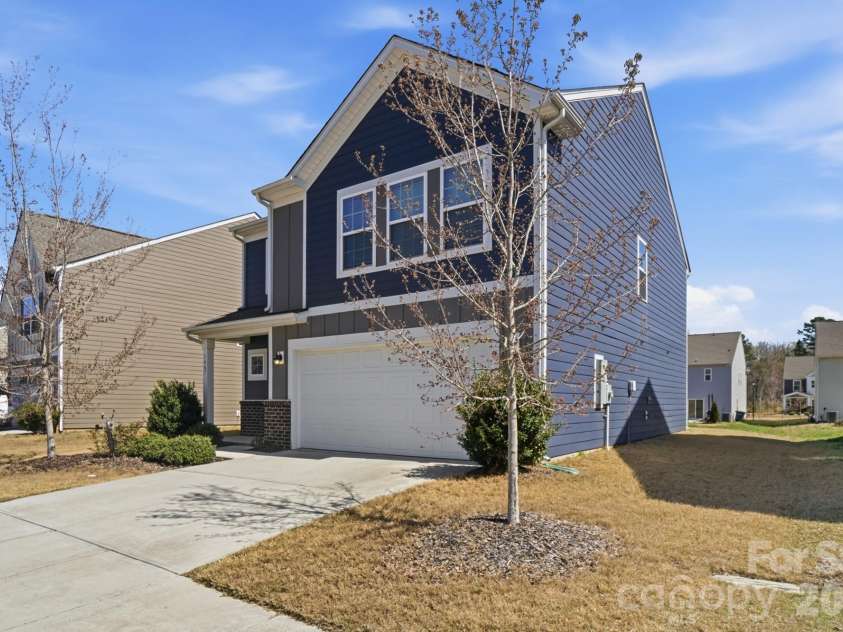 1467 Forkhorn Drive, Monroe, NC 28110.  MLS# CAR4358224, YatesRealty ID 14020. 