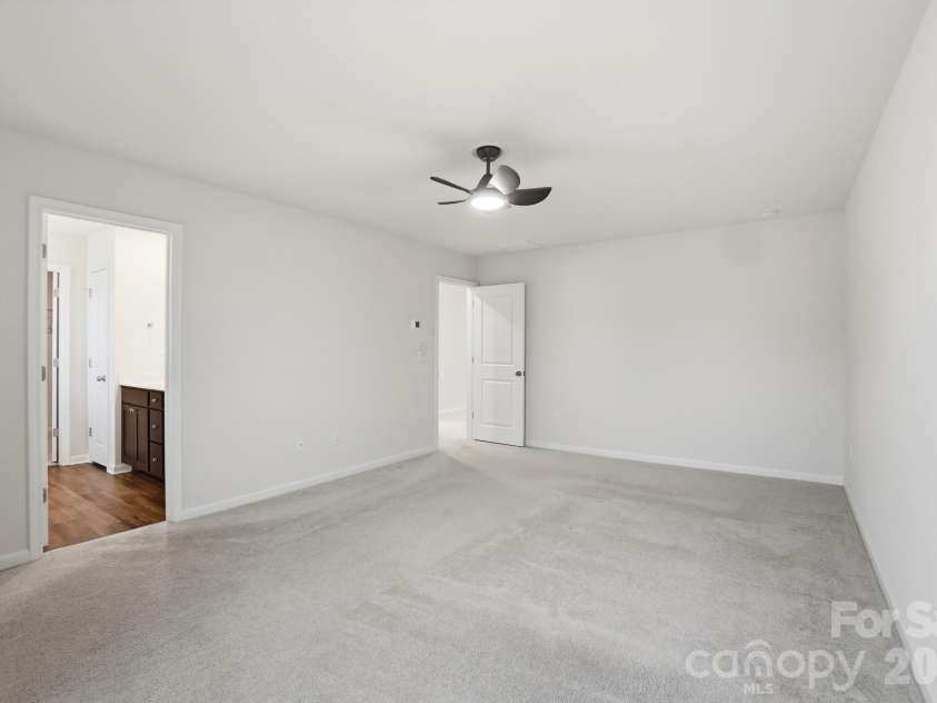 1467 Forkhorn Drive, Monroe, NC 28110.  MLS# CAR4358224, YatesRealty ID 14020. 