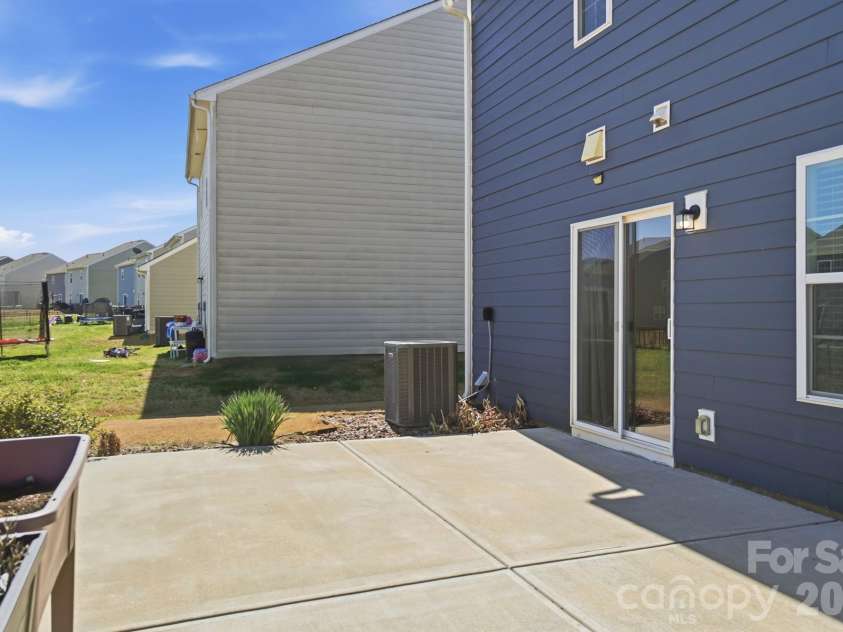 1467 Forkhorn Drive, Monroe, NC 28110.  MLS# CAR4358224, YatesRealty ID 14020. 