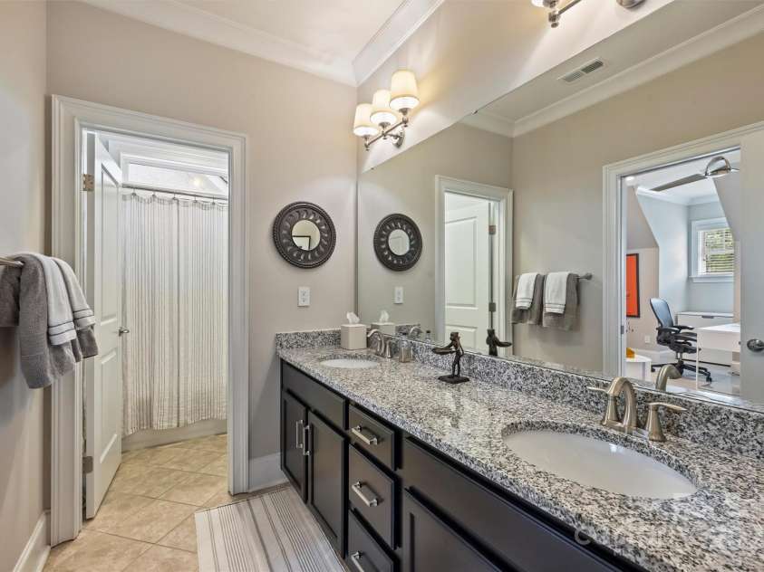 2630 Mary Butler Way, Charlotte, NC 28226.  MLS# CAR4258506, YatesRealty ID 14021. 