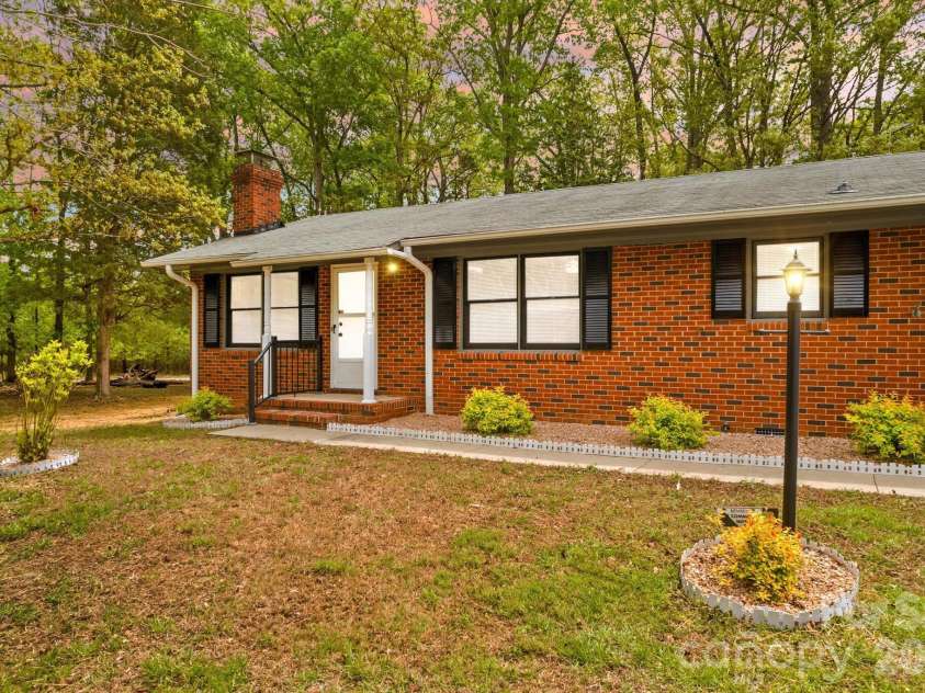 6325 Long Ferry Road, Salisbury, NC 28146.  MLS# CAR4368048, YatesRealty ID 14021. 